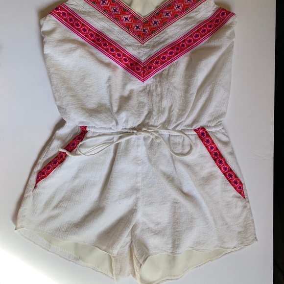 Saylor Onesie - Picture 2 of 2